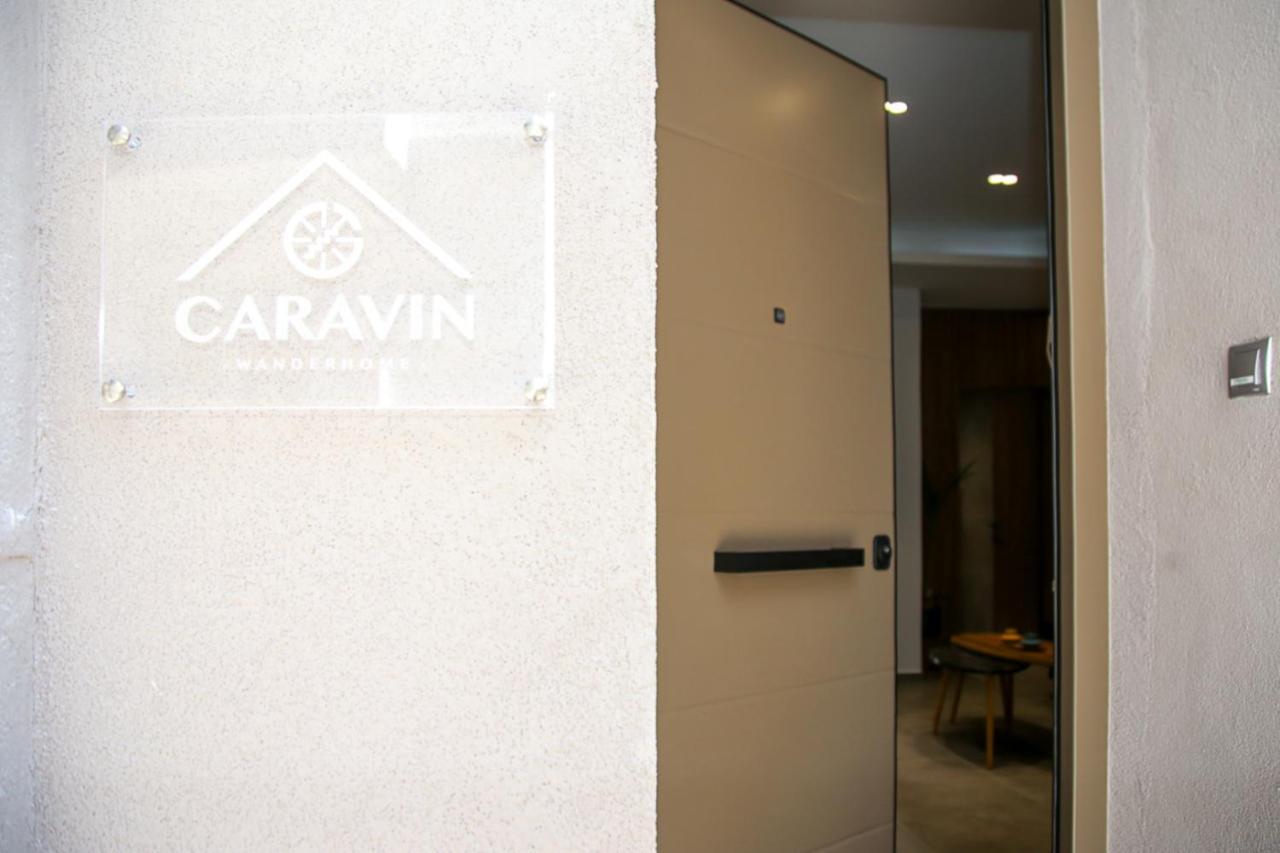 Caravin Wanderhome, 5 Min From Metro Nea Ionia Atenas Exterior foto